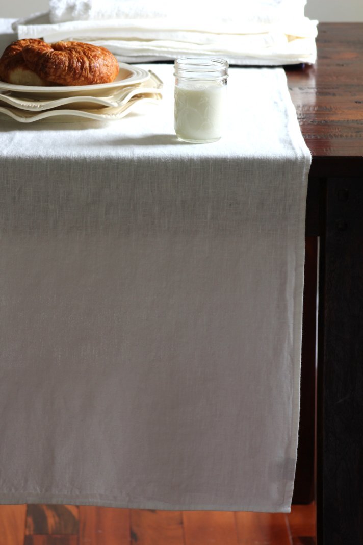 Linen Runner White