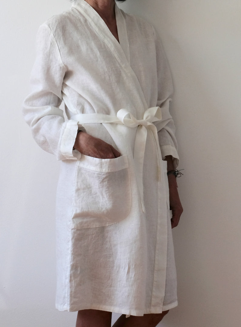 Linen Bathrobe Collete White